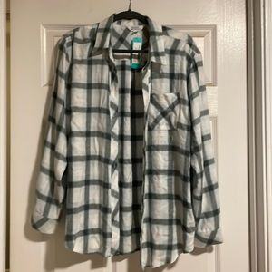 Market & Spruce shirt